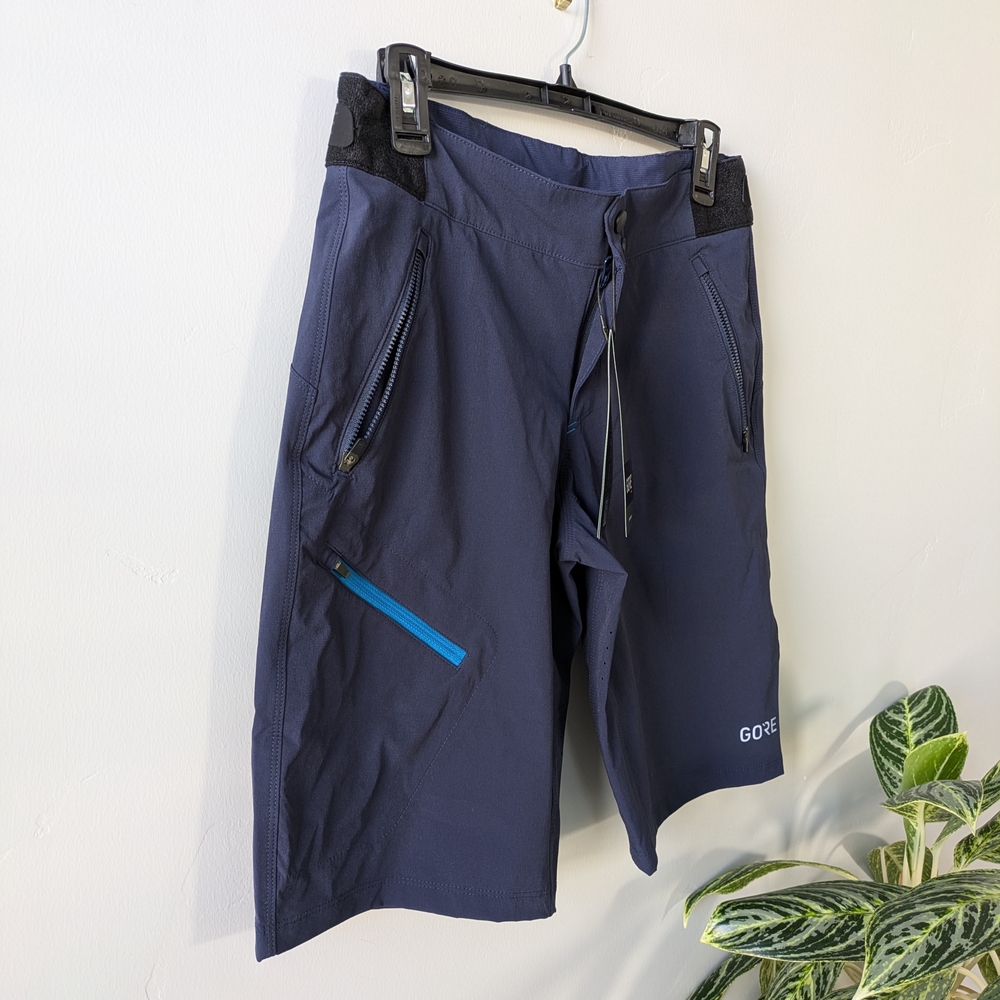 GORE Women's Navy Blue Cycling Shorts - Picture 5 of 6